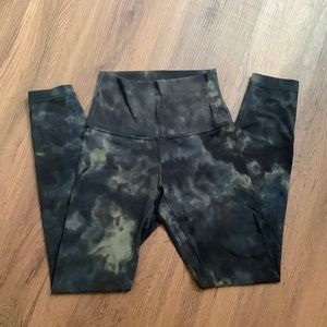 Lululemon leggings